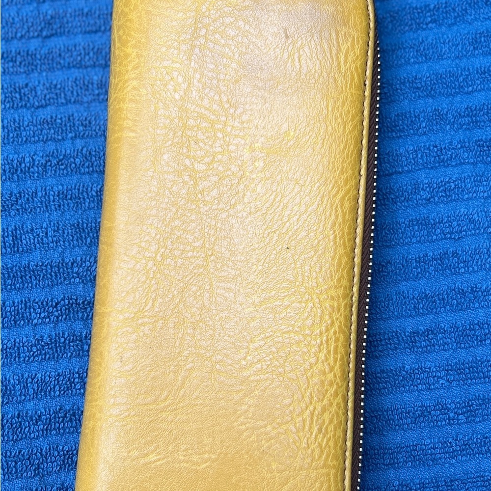 Matt and Nat Mustard Yellow Leather Zip Wallet